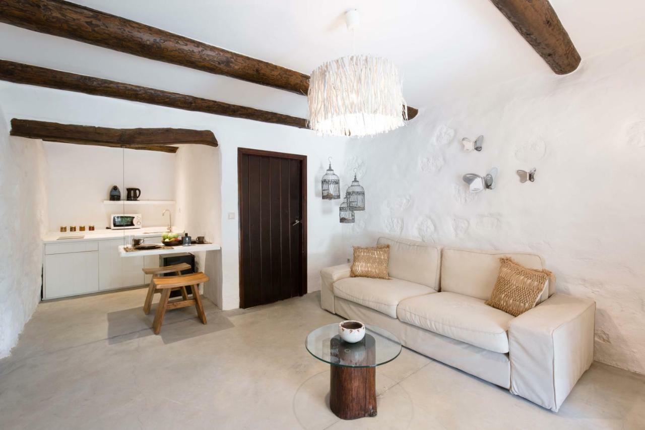 Monastery Estate Guesthouse Сугия Екстериор снимка